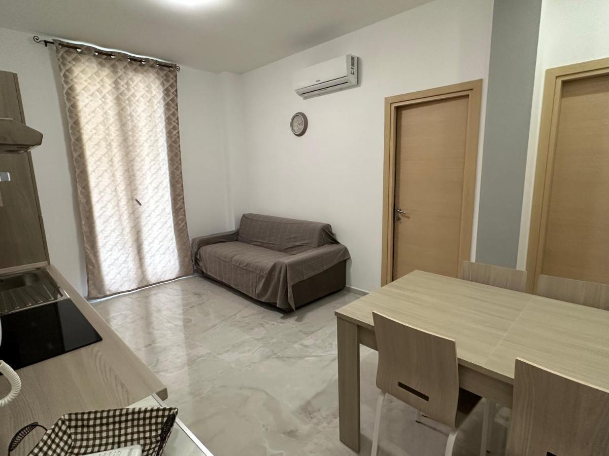 벤티밀리아 Casa Angela Vista Mare 아파트 외부 사진