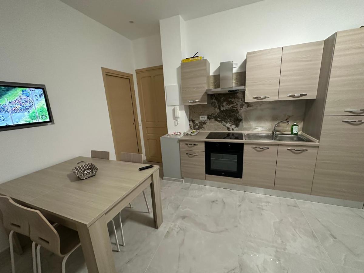 벤티밀리아 Casa Angela Vista Mare 아파트 외부 사진